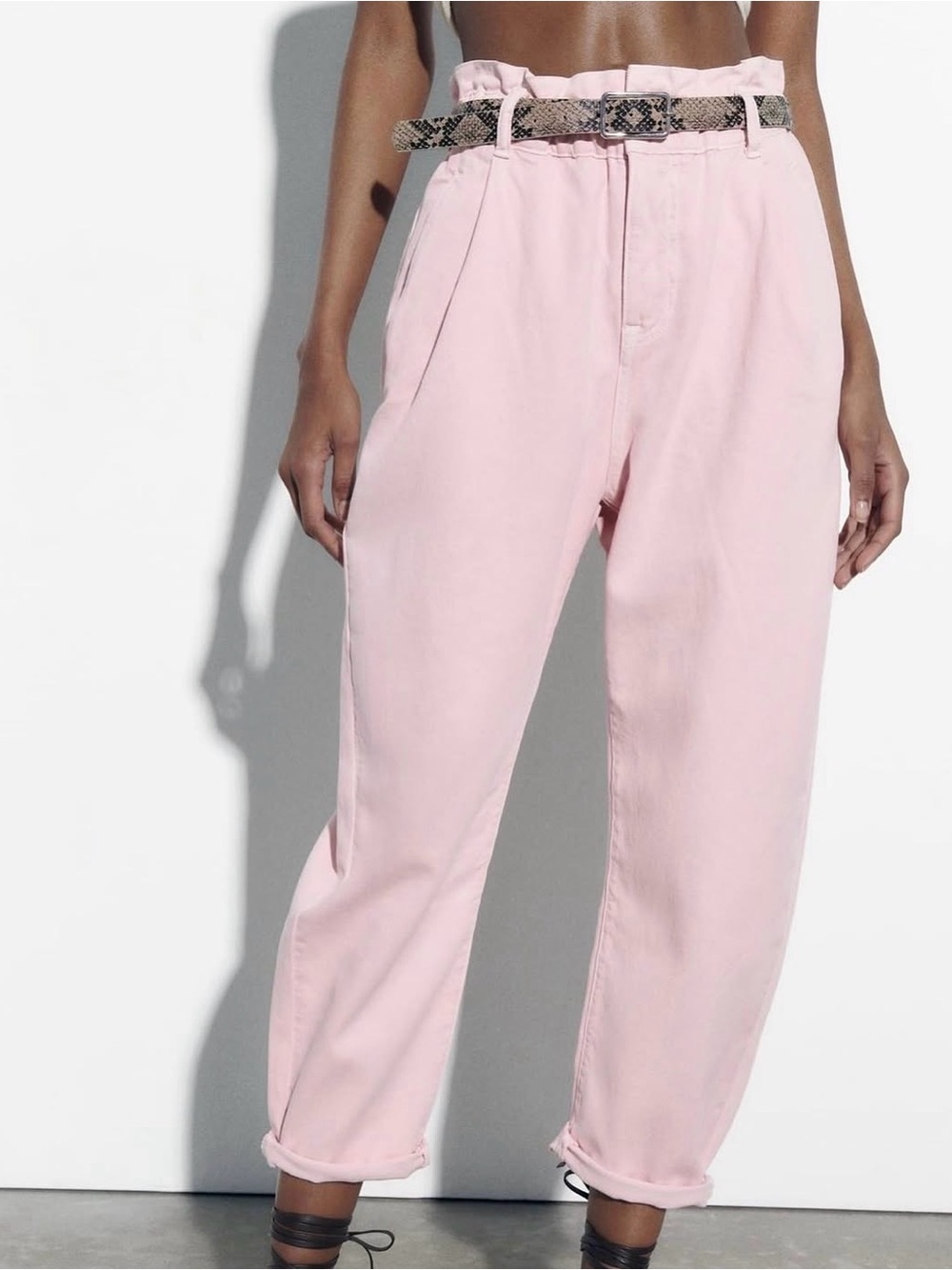 ZARA NWOT High Waisted Belted Baggy Paperbag Jeans